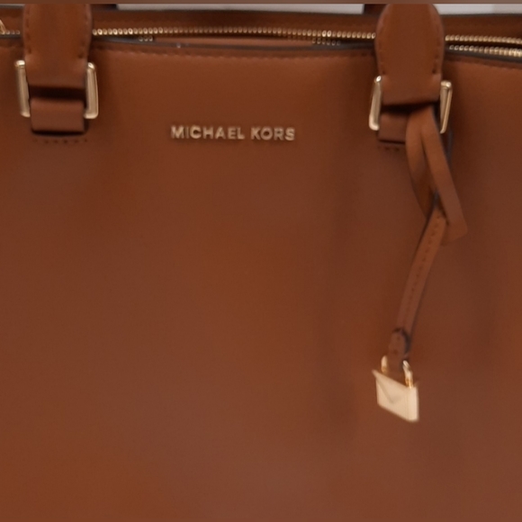Brown Michael Kors bag - Picture 2 of 14